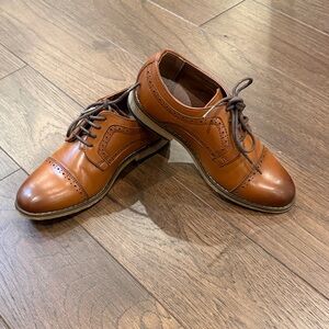 Stacy Adam’s Boys Classic Brown Oxford Shoes Size 13